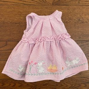 Pink gingham pattern Easter top